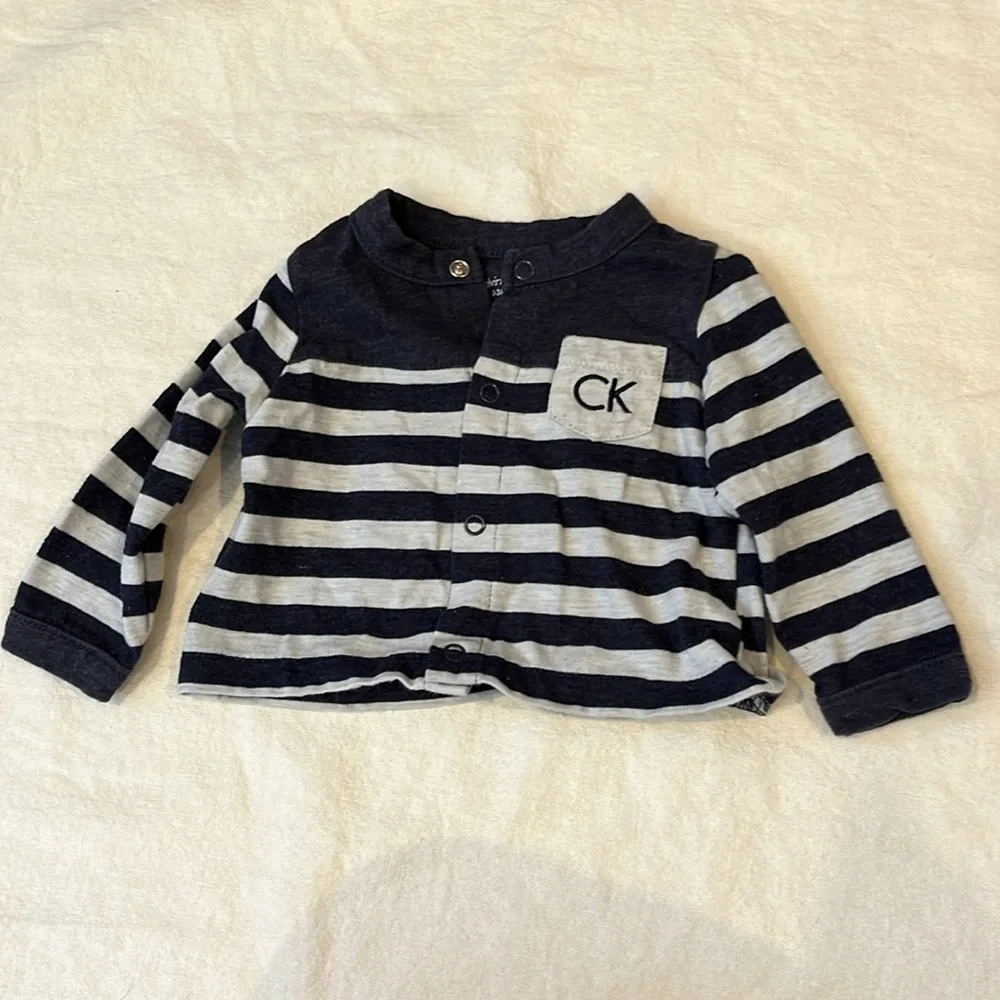 Calvin Klein Matching Set - Picture 2 of 12
